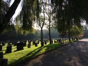 Penwortham Cemetery, Penwortham Funerals, Penwortham Bagpiper